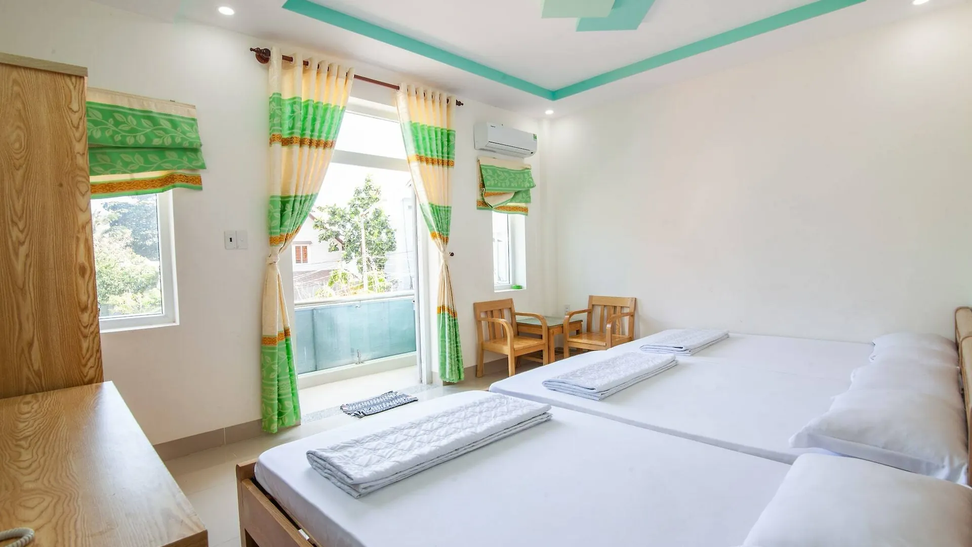 Atlantic Hotel - Bai Sau - Vung Tau City Love hotel